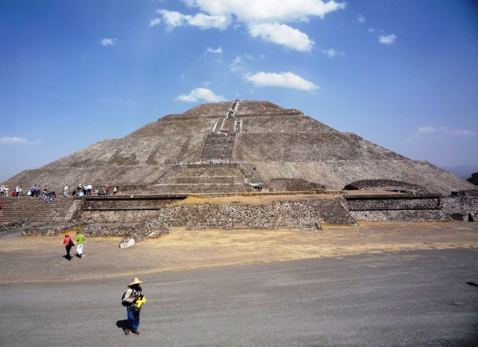 太陽金字塔 Piramide del Sol